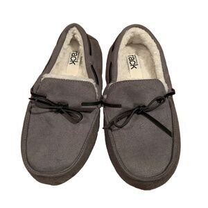 Nordstrom Rack Men's Bonfire Mocassin Slippers Gray Medium NWT